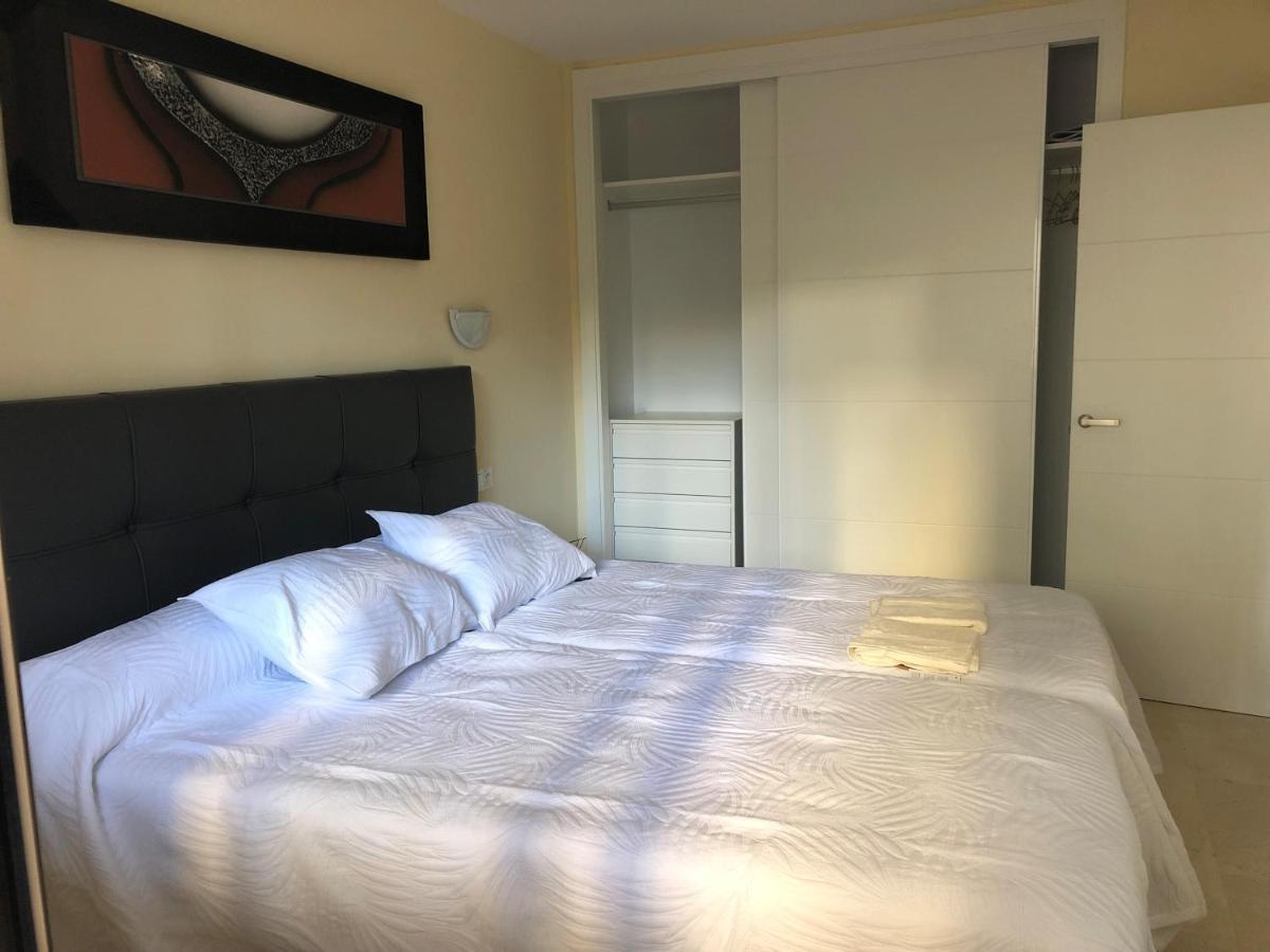 Moderno Apartamento En Primera Linea Paseo Maritimo Fuengirola Exterior foto